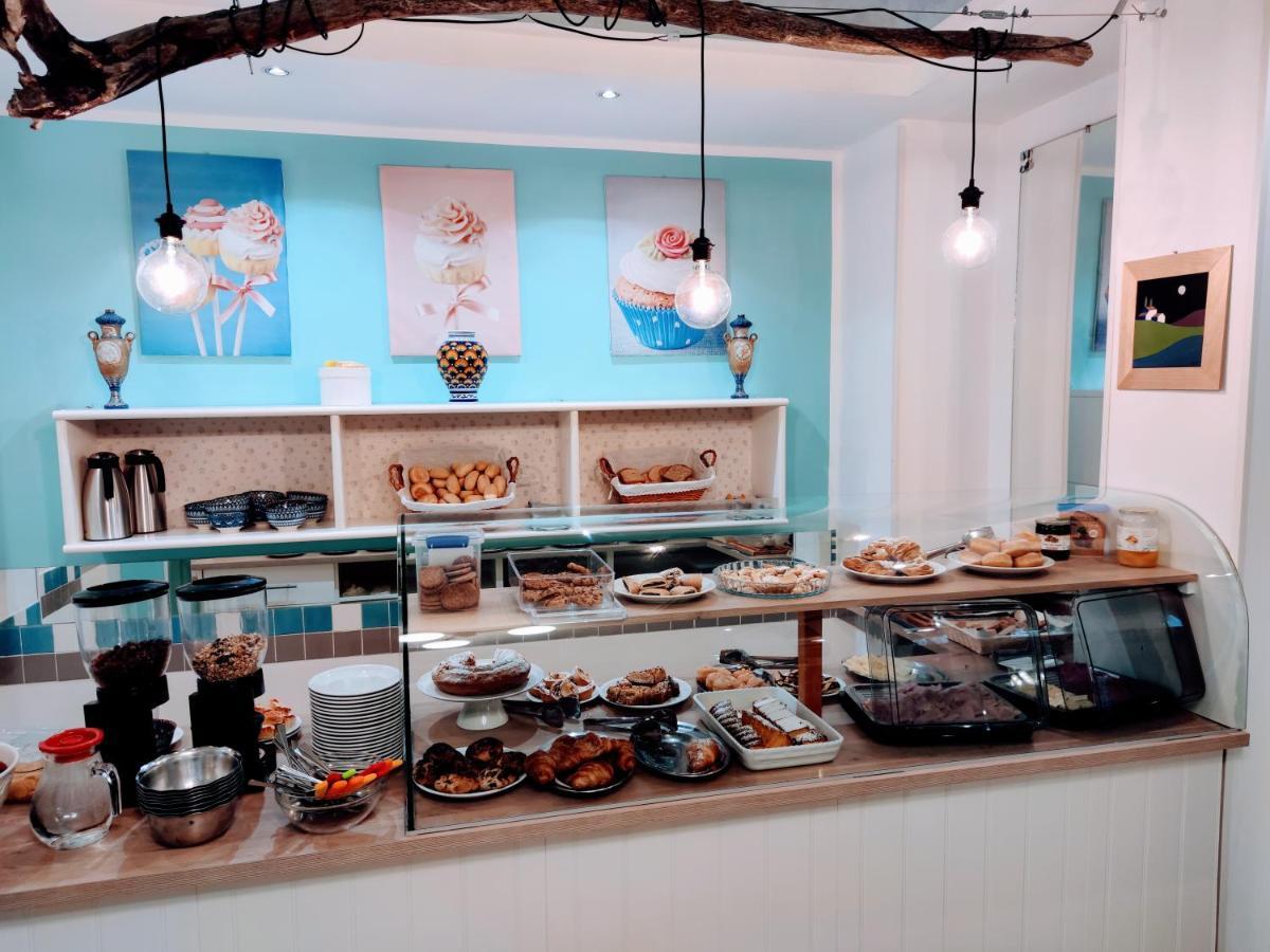 Hotel Adria - Colazione Fino Alle 12